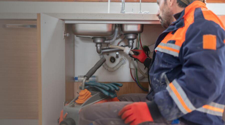Professional slab leak plumber services in Worland, WY